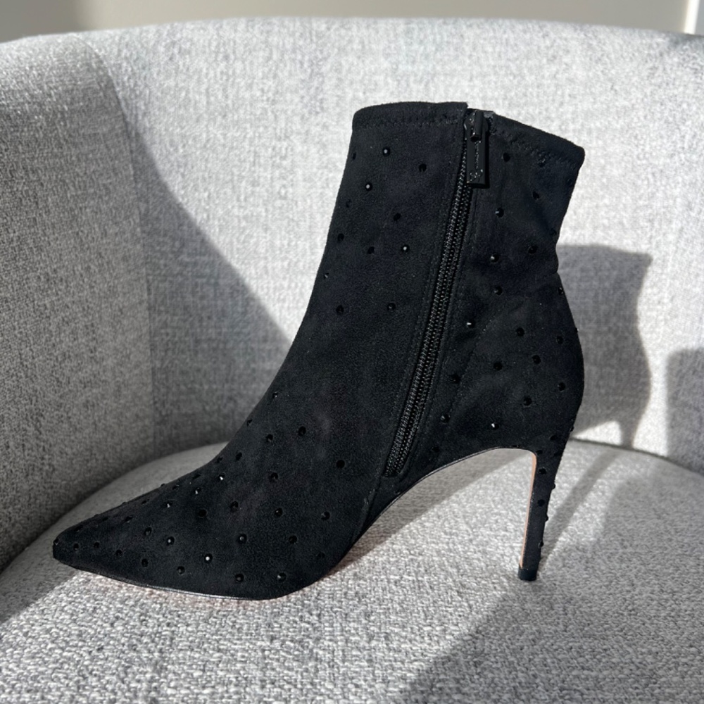 Jessica Simpson Semaya 2 Faux Suede Rhinestone Pointed Toe Booties US 7.5